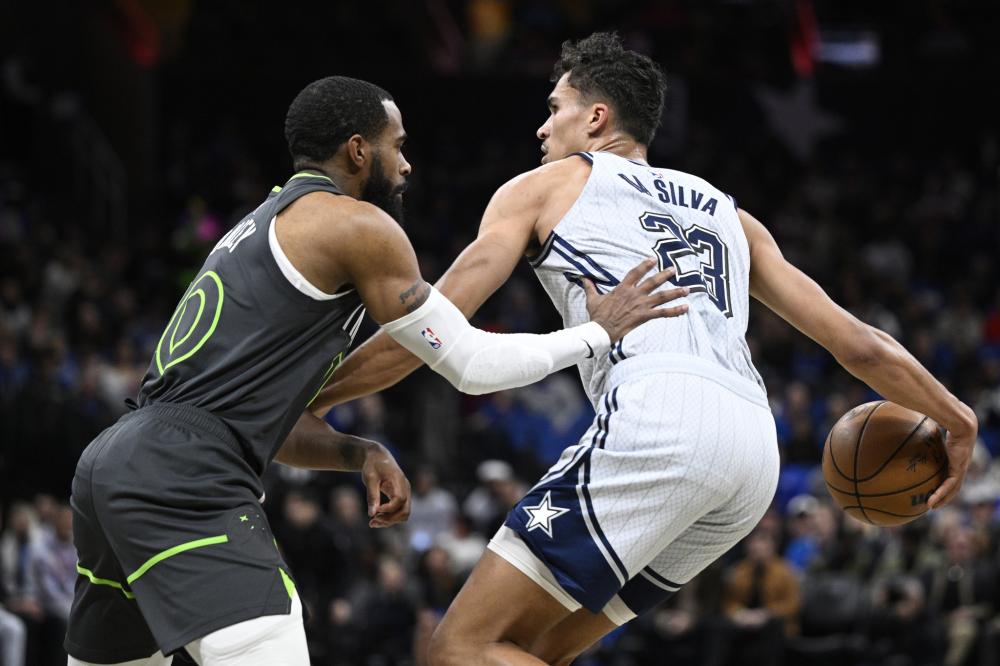 利强势击败 利强势击败